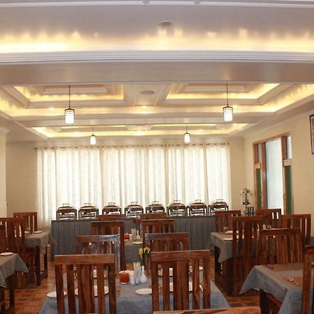 Hotel Bodh International Маналі Екстер'єр фото