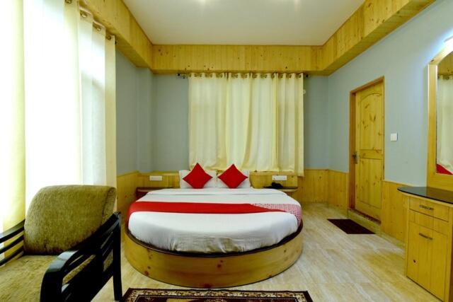Hotel Bodh International Маналі Екстер'єр фото