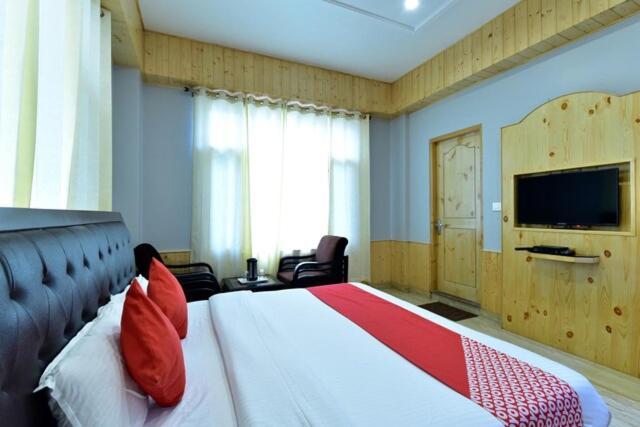 Hotel Bodh International Маналі Екстер'єр фото