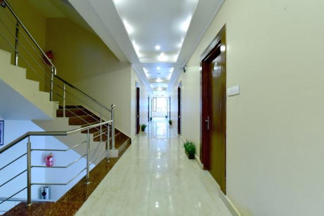 Hotel Bodh International Маналі Екстер'єр фото