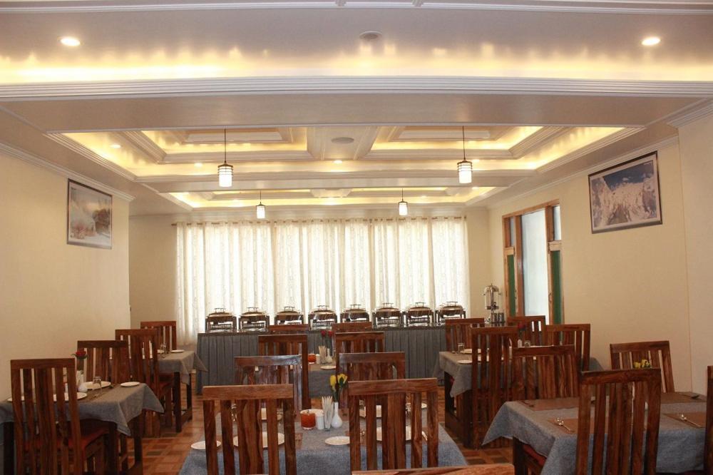 Hotel Bodh International Маналі Екстер'єр фото